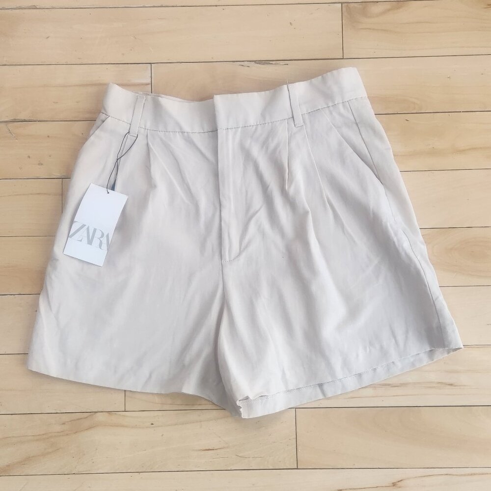 ZARA Women's Shorts-Size Medium